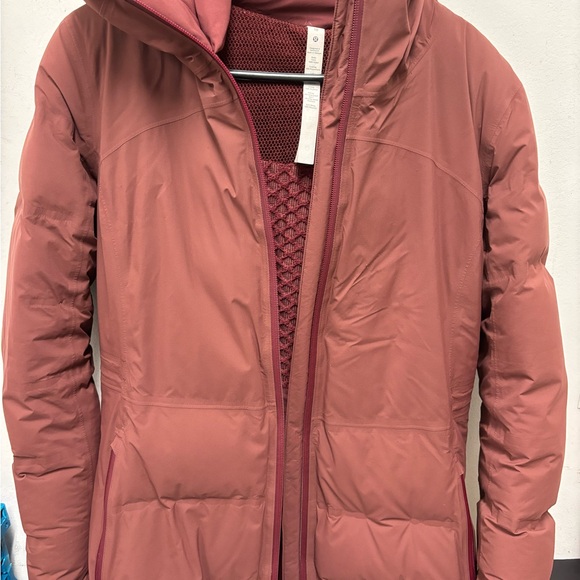 Lulu lemon jacket - Picture 5 of 7